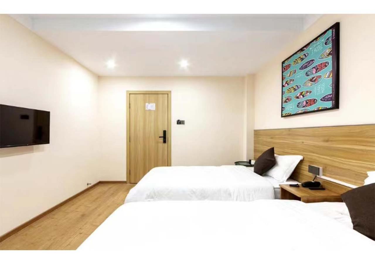 (Hi Top Transient House) Coron Luaran gambar